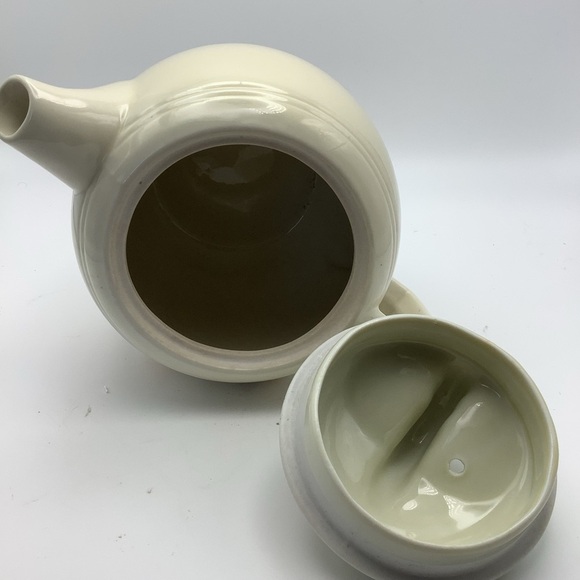 Vintage Porcelier Vitreous China Hand Decorated Flying Duck Teapot - Picture 8 of 11